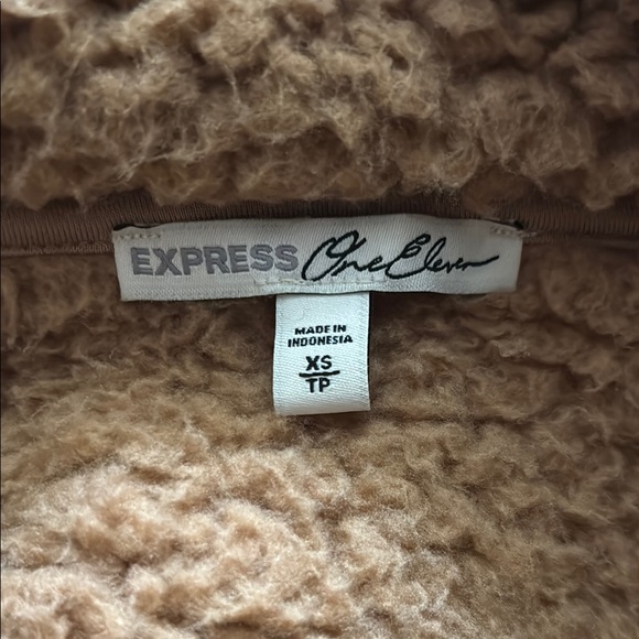super soft express teddy jacket size XS - Picture 2 of 3